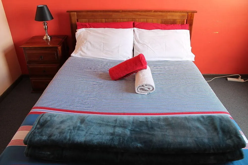 Hobart'S Accommodation & Hostel